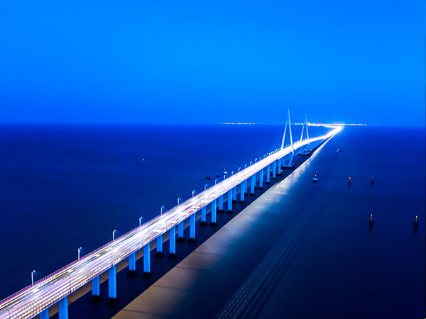 Hangzhou Bay Bridge at night