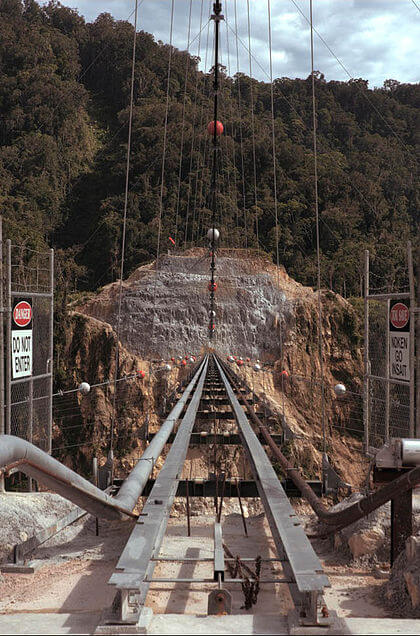 Hegigio Gorge Pipeline Bridge deck