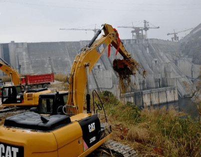 Longtan Dam shiplift construction site