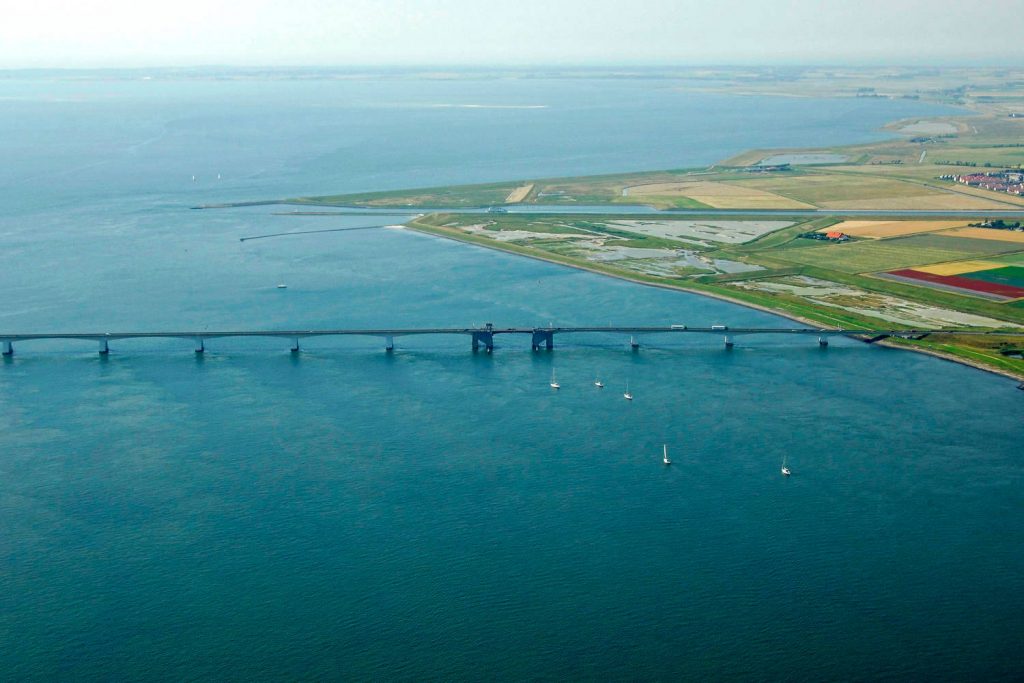 Overview Zeeland Bridge