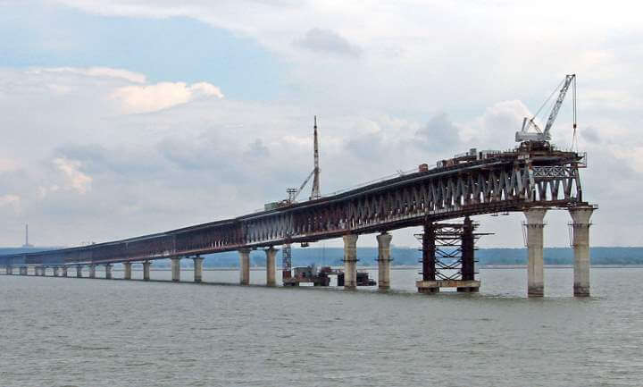 President Bridge under construction