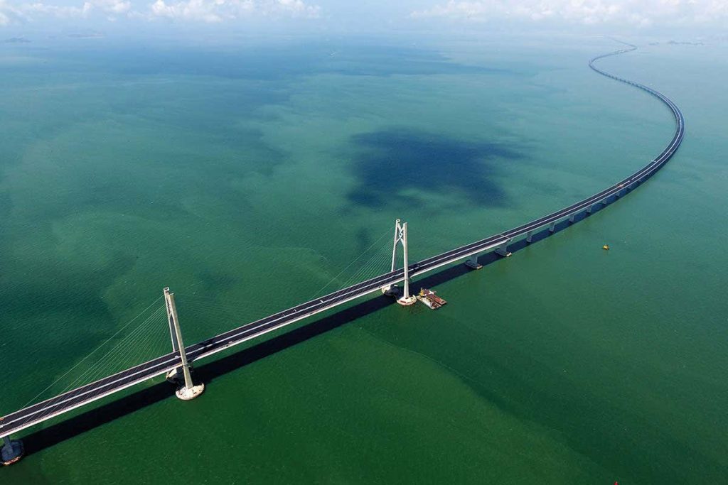 Qingzhou channel bridge