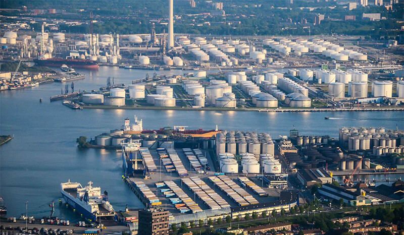 Rotterdam Port's chemical district