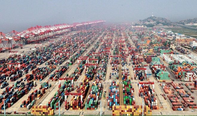 Shanghai Port The world's largest port