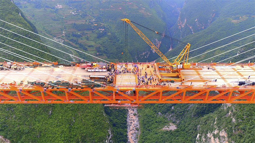 The final construction stage of Duge(Beipan) Bridge